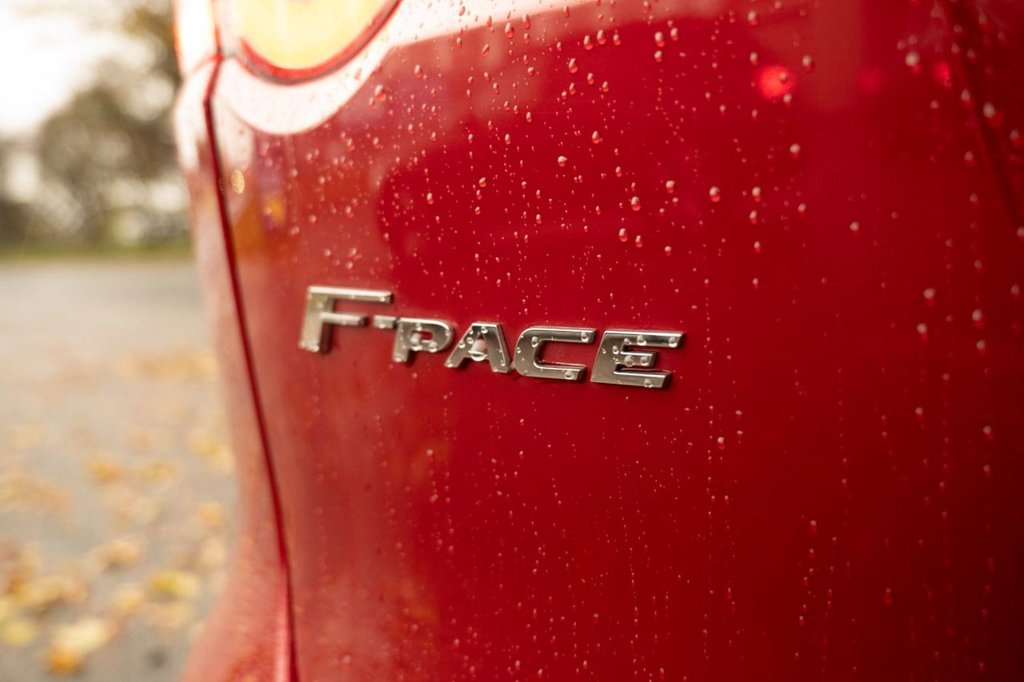 Used Jaguar F-Pace 2017 for sale - 76430089: Photo 37