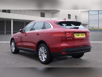 Used Jaguar F-Pace 2017 for sale - 76430089: Photo