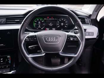 Used Audi e-tron 2021 for sale - 74795409: Photo