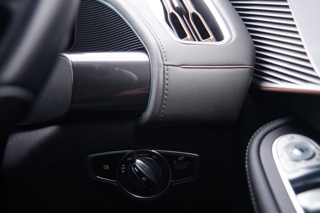 Used Mercedes-Benz EQC 2021 for sale - 76406490: Photo 15