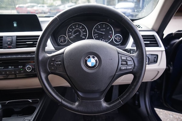 Used BMW 3 Series 2018 for sale - 76106081: Photo 4