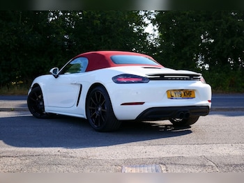 Used Porsche Boxster 2019 for sale - 79103239: Photo