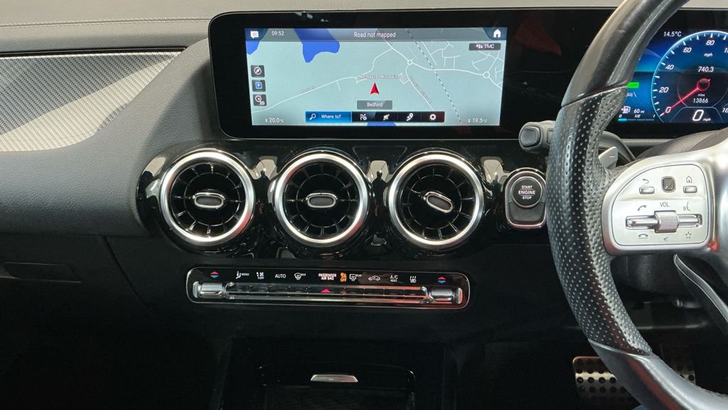 Used Mercedes-Benz GLA 2021 for sale - 76604958: Photo 9