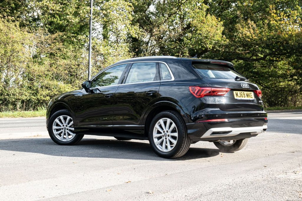 Used Audi Q3 2019 for sale - 76148185: Photo 2