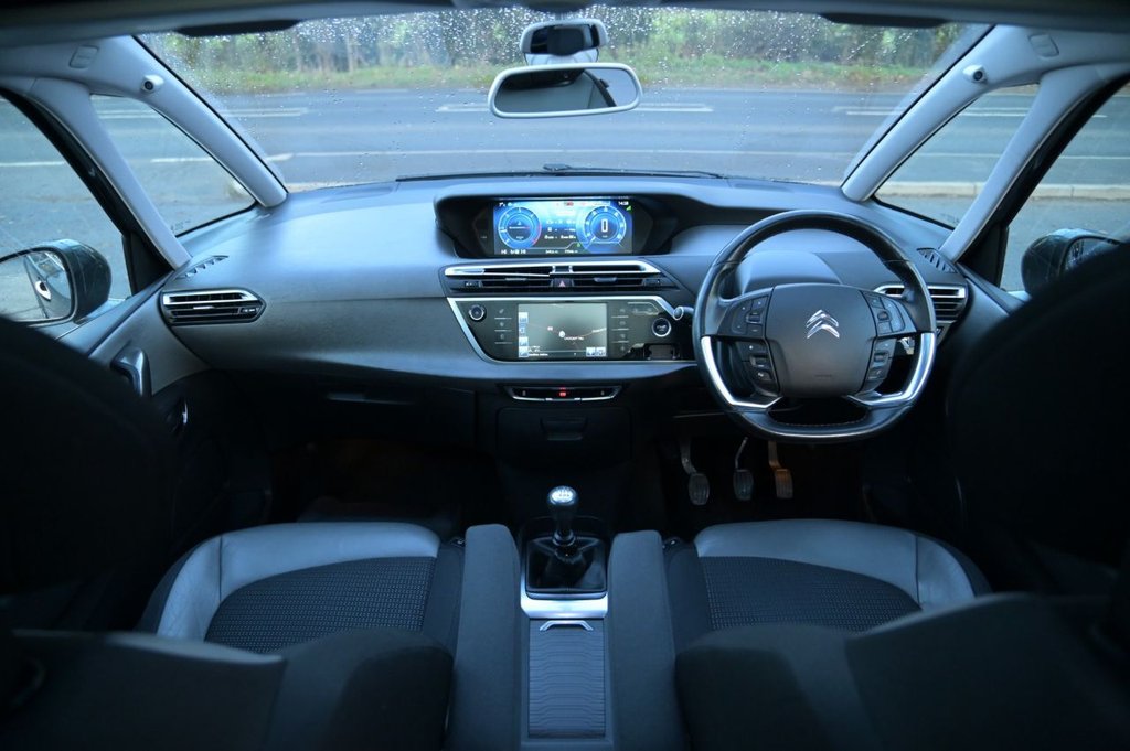 Used Citroen C4 Picasso 2015 for sale - 76665735: Photo 17