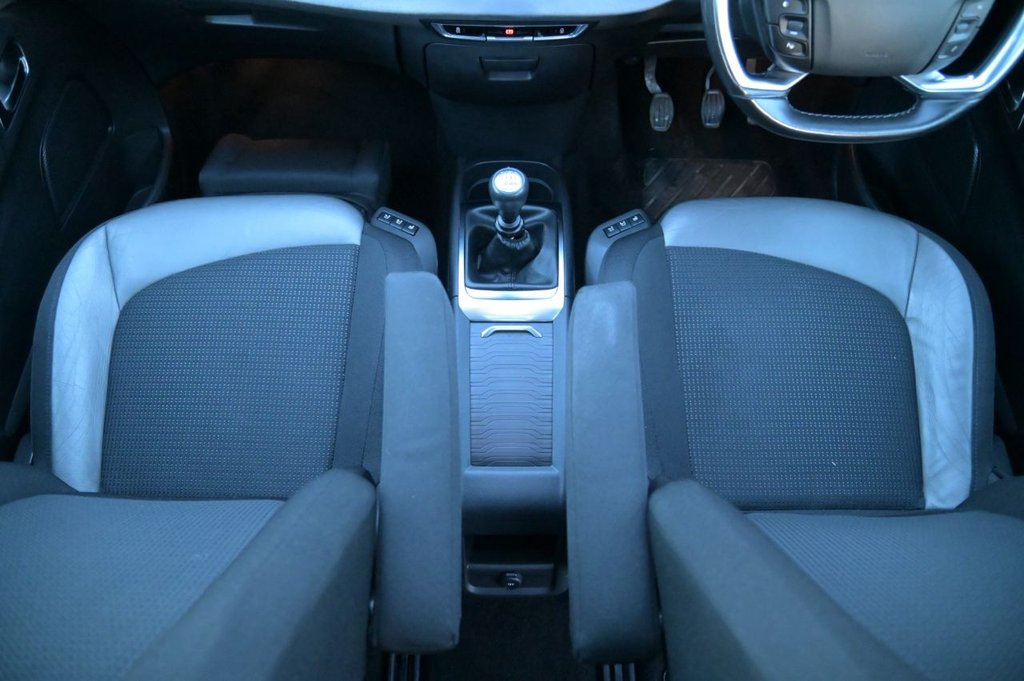 Used Citroen C4 Picasso 2015 for sale - 76665735: Photo 21