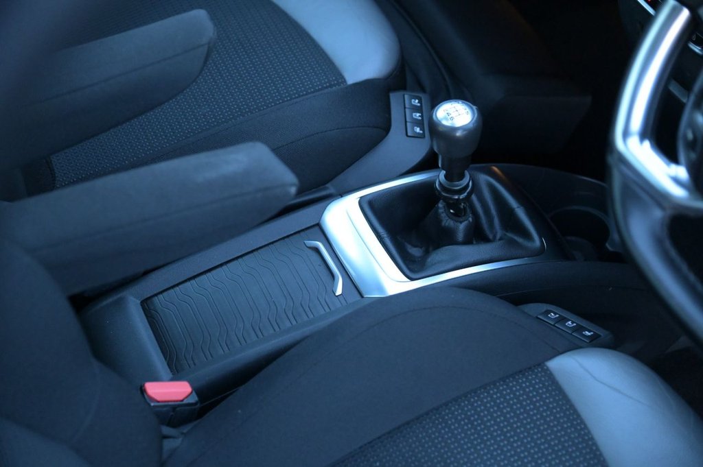 Used Citroen C4 Picasso 2015 for sale - 76665735: Photo 24