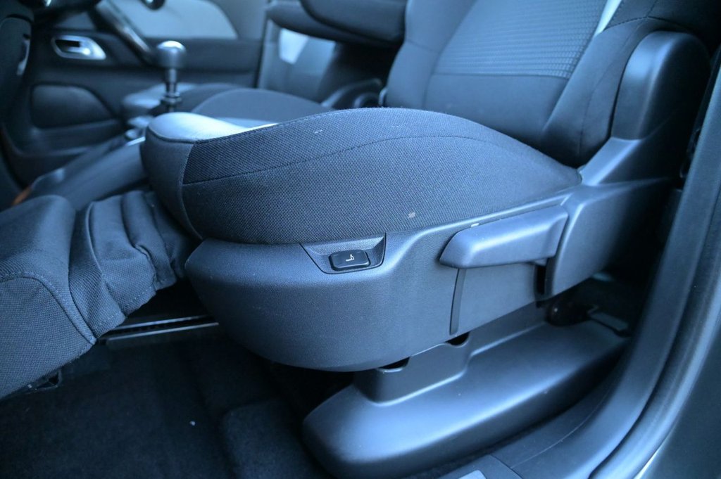 Used Citroen C4 Picasso 2015 for sale - 76665735: Photo 27