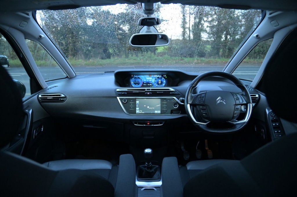 Used Citroen C4 Picasso 2015 for sale - 76665735: Photo 3