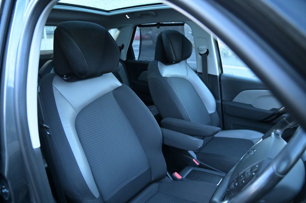 Used Citroen C4 Picasso 2015 for sale - 76665735: Photo 36