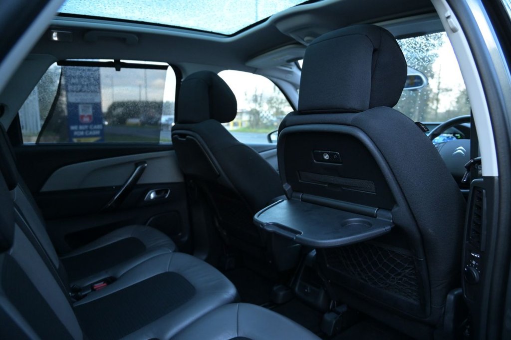 Used Citroen C4 Picasso 2015 for sale - 76665735: Photo 38