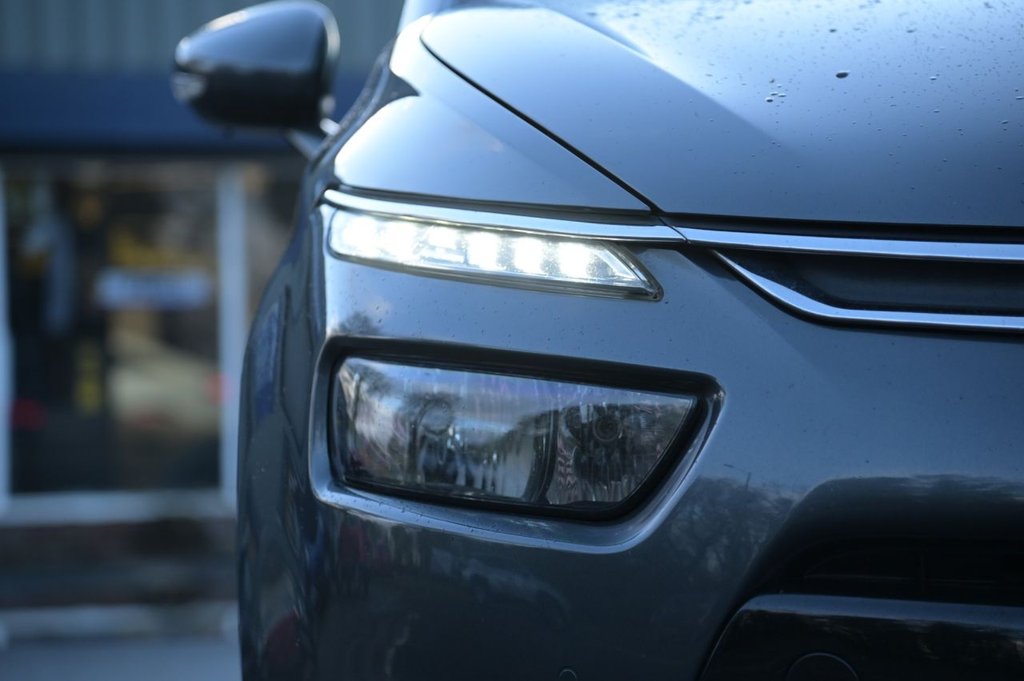 Used Citroen C4 Picasso 2015 for sale - 76665735: Photo 42