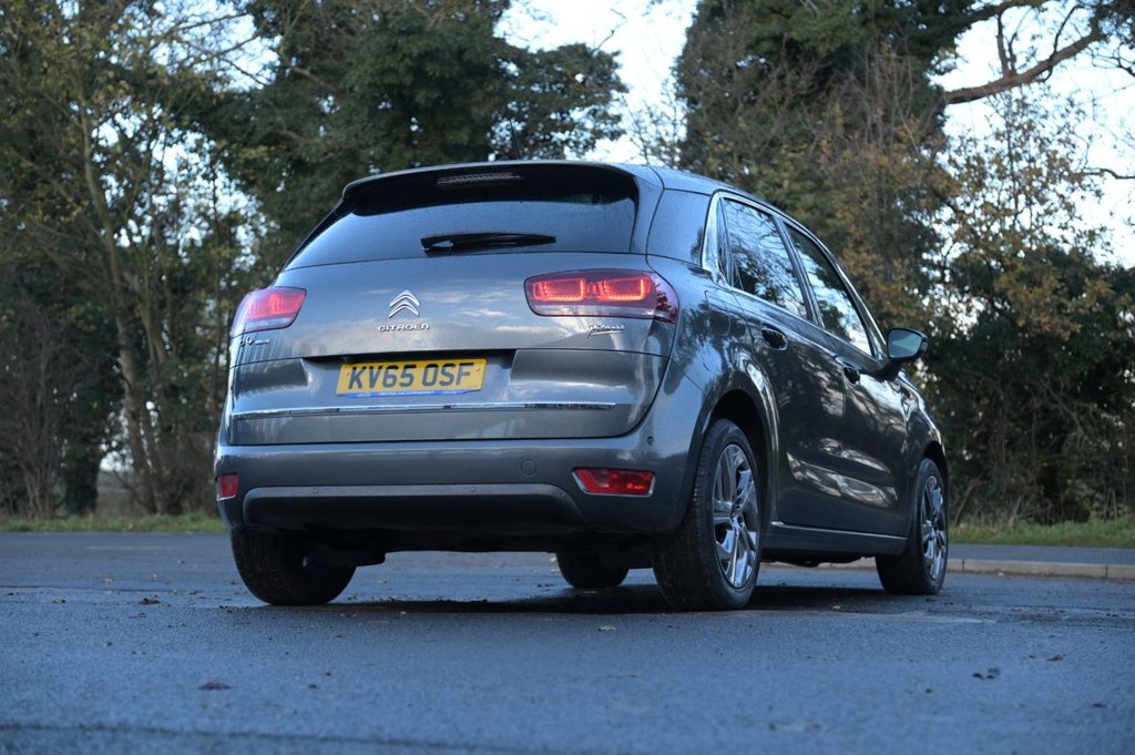 Used Citroen C4 Picasso 2015 for sale - 76665735: Photo 7