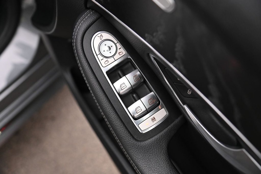 Used Mercedes-Benz C Class 2020 for sale - 77140175: Photo 26