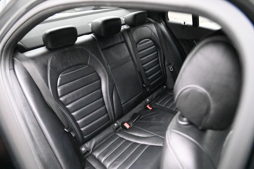 Used Mercedes-Benz C Class 2020 for sale - 77140175: Photo 31