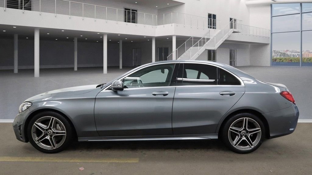 Used Mercedes-Benz C Class 2020 for sale - 77140175: Photo 6