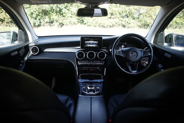 Used Mercedes-Benz GLC 2018 for sale - 75585430: Photo 3