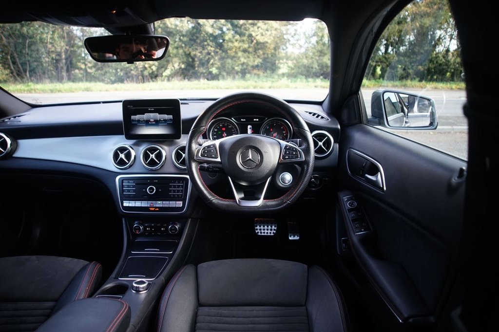 Used Mercedes-Benz GLA 2019 for sale - 76520672: Photo 9