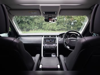 Used Land Rover Discovery 2017 for sale - 75542711: Photo