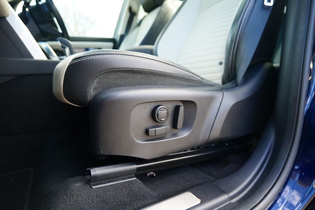 Used Land Rover Discovery Sport 2021 for sale - 78212711: Photo 27