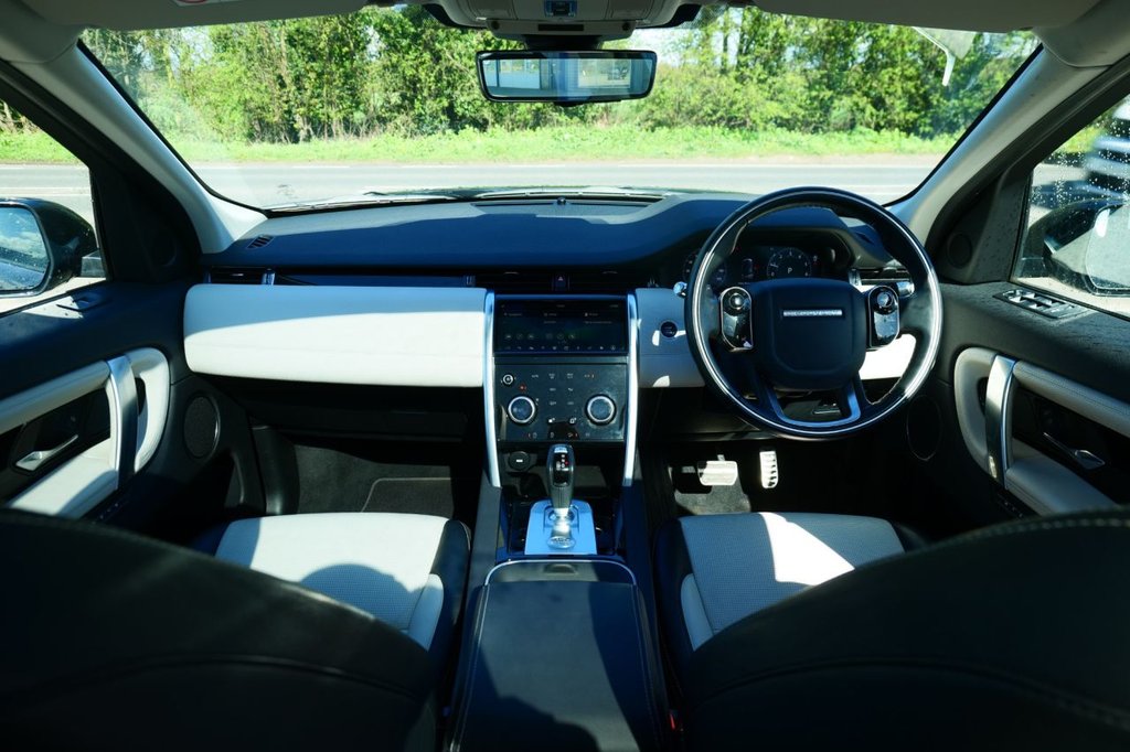 Used Land Rover Discovery Sport 2021 for sale - 78212711: Photo 3