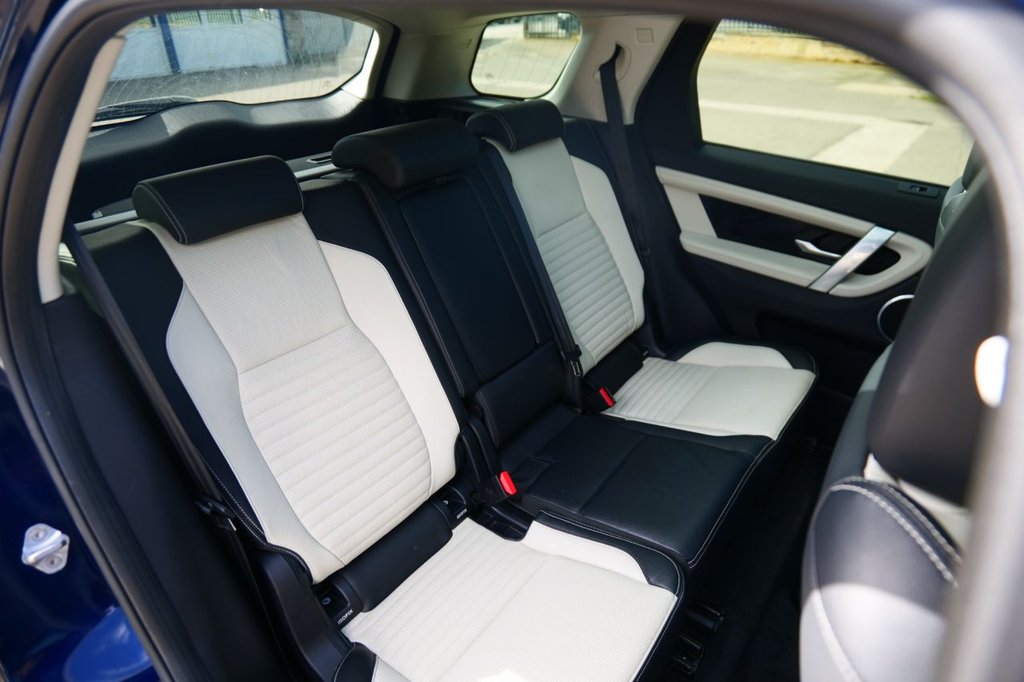 Used Land Rover Discovery Sport 2021 for sale - 78212711: Photo 32