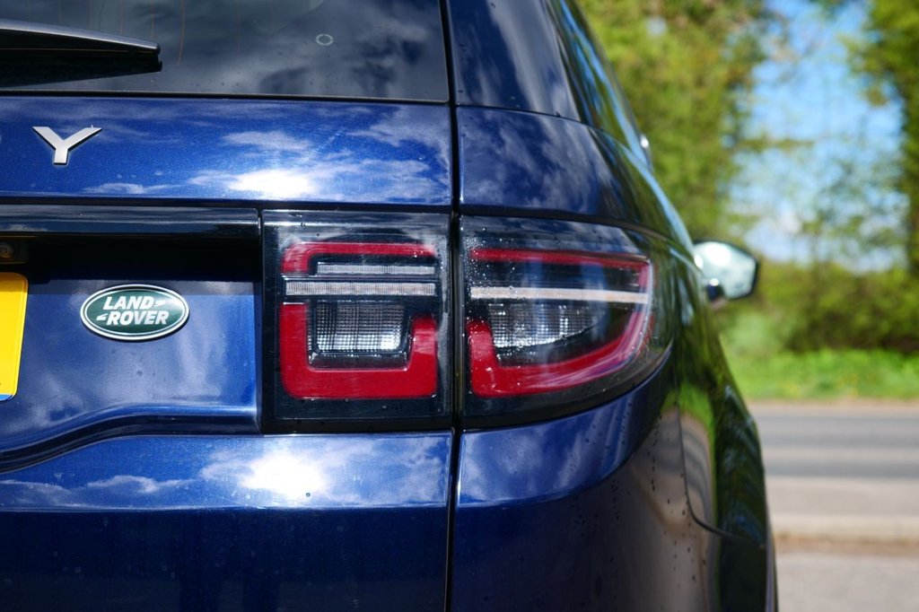 Used Land Rover Discovery Sport 2021 for sale - 78212711: Photo 45