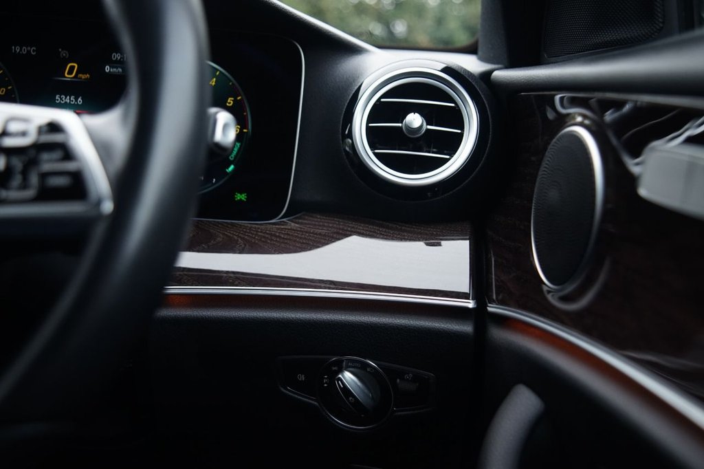 Used Mercedes-Benz E Class 2021 for sale - 76039781: Photo 16