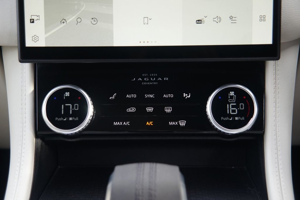 Used Jaguar F-Pace 2021 for sale - 76163535: Photo 17