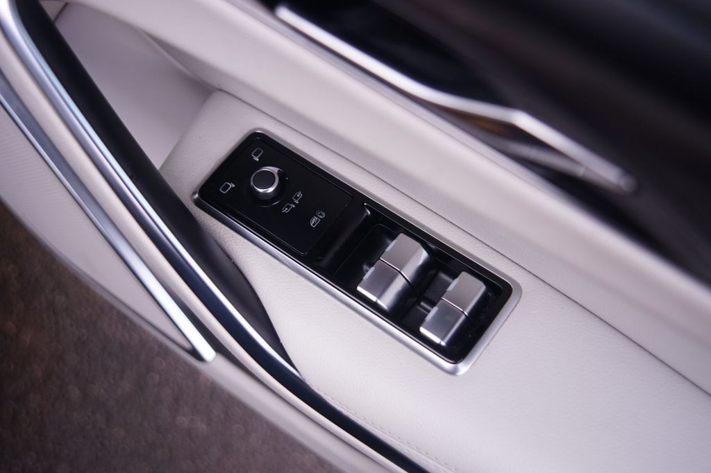 Used Jaguar F-Pace 2021 for sale - 76163535: Photo 26