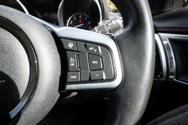 Used Jaguar F-Type 2019 for sale - 75596837: Photo 11