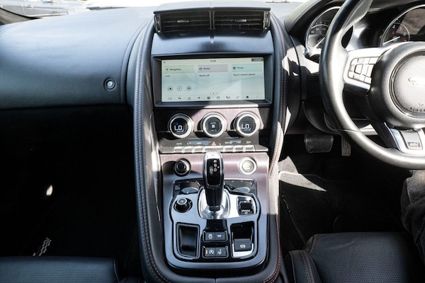 Used Jaguar F-Type 2019 for sale - 75596837: Photo 14