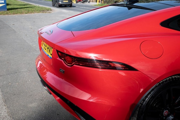 Used Jaguar F-Type 2019 for sale - 75596837: Photo 35