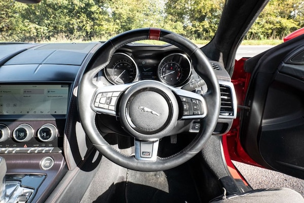 Used Jaguar F-Type 2019 for sale - 75596837: Photo 8