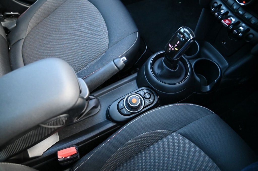 Used MINI Hatch 2020 for sale - 77065098: Photo 8