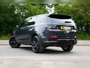 Used Land Rover Discovery Sport 2021 for sale - 79141840: Photo