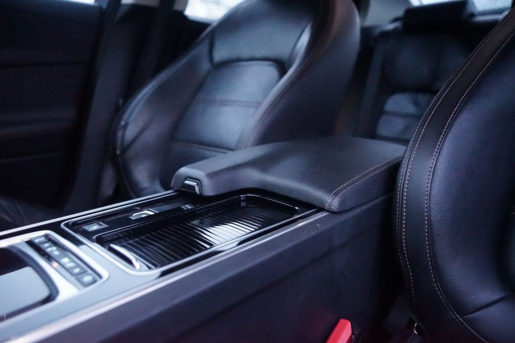 Used Jaguar XE 2017 for sale - 76010153: Photo 21