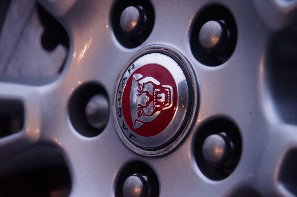 Used Jaguar XE 2017 for sale - 76010153: Photo 35