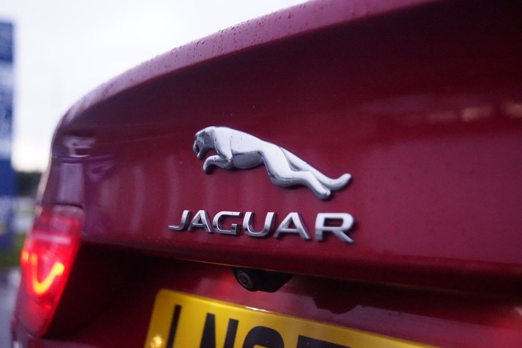 Used Jaguar XE 2017 for sale - 76010153: Photo 41