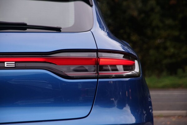 Used Porsche Macan 2020 for sale - 76203310: Photo 47