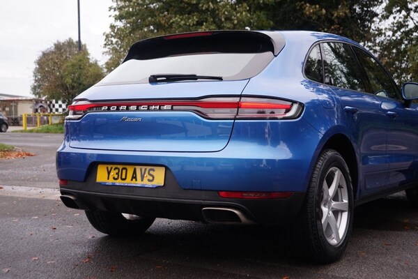 Used Porsche Macan 2020 for sale - 76203310: Photo 48