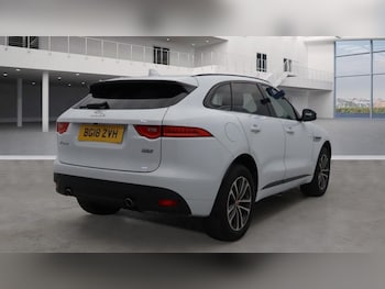 Used Jaguar F-Pace 2018 for sale - 75974224: Photo