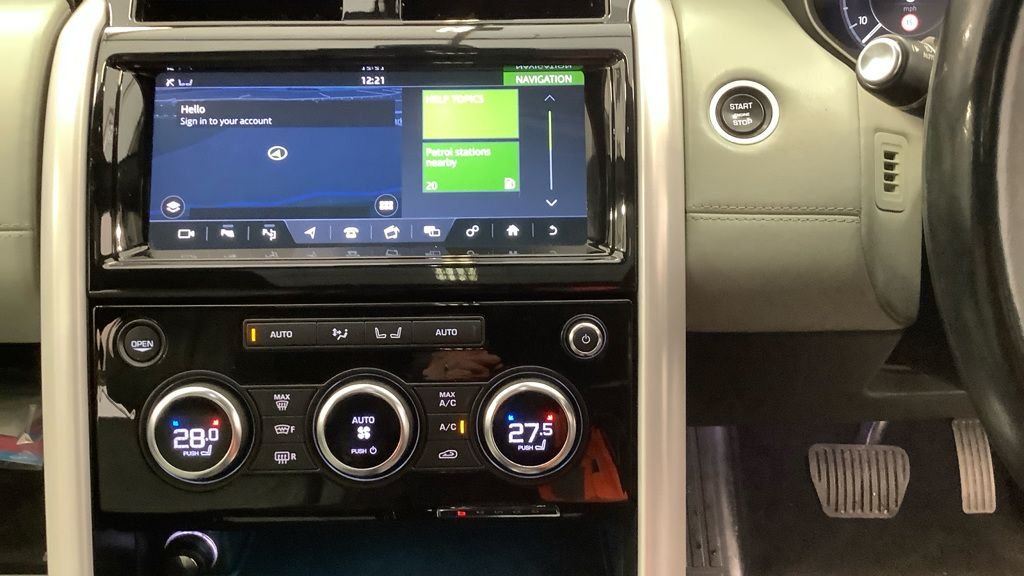 Used Land Rover Discovery 2018 for sale - 78044850: Photo 10