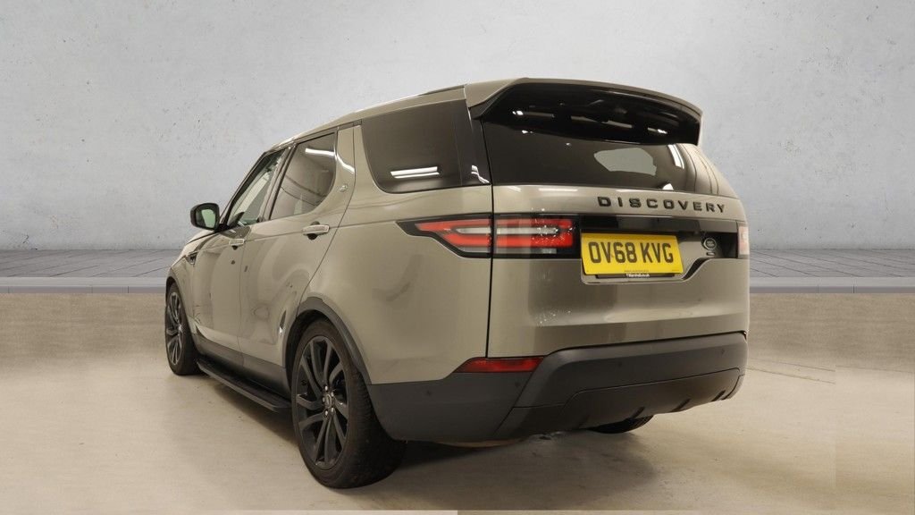 Used Land Rover Discovery 2018 for sale - 78044850: Photo 3