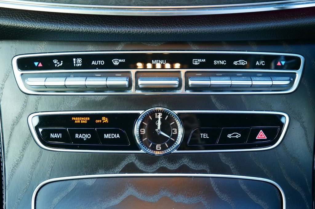 Used Mercedes-Benz E Class 2020 for sale - 77437142: Photo 19