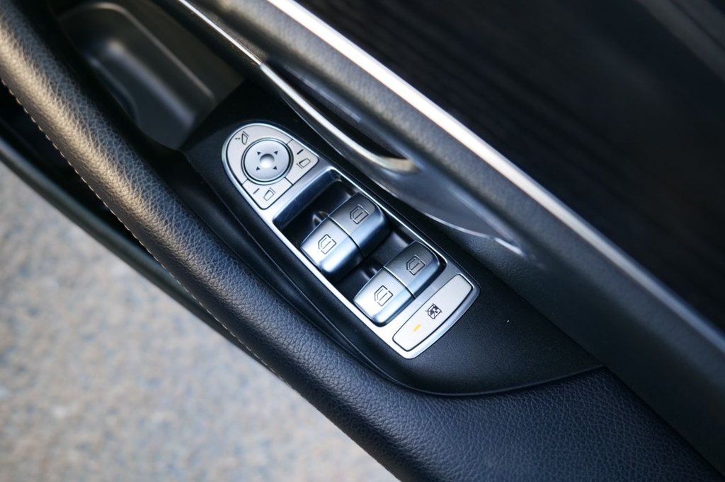 Used Mercedes-Benz E Class 2020 for sale - 77437142: Photo 28