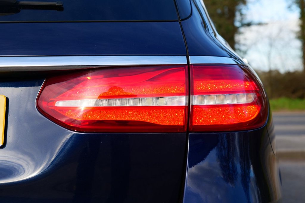 Used Mercedes-Benz E Class 2020 for sale - 77437142: Photo 45