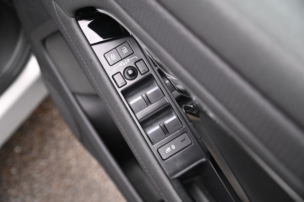 Used Land Rover Range Rover Evoque 2022 for sale - 77302589: Photo 28