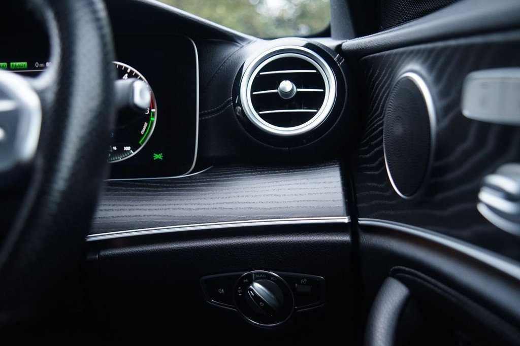 Used Mercedes-Benz E Class 2019 for sale - 76069052: Photo 15