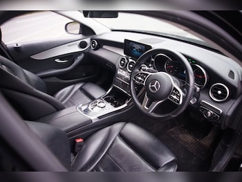Used Mercedes-Benz C-Class 2020 for sale - 75433384: Photo